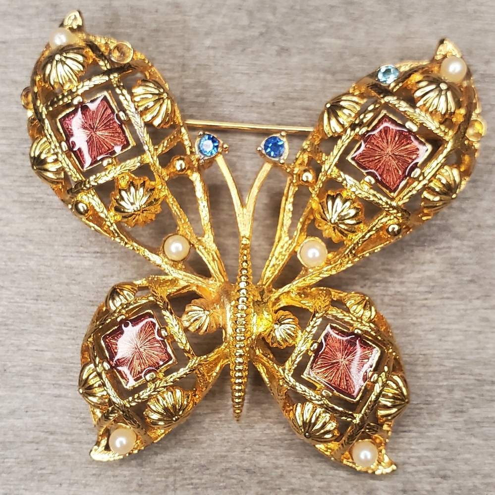 Vintage Retired Avon Butterfly Brooch